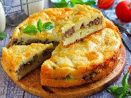 Рецепта Картофен пирог с плънка от кайма и гъби